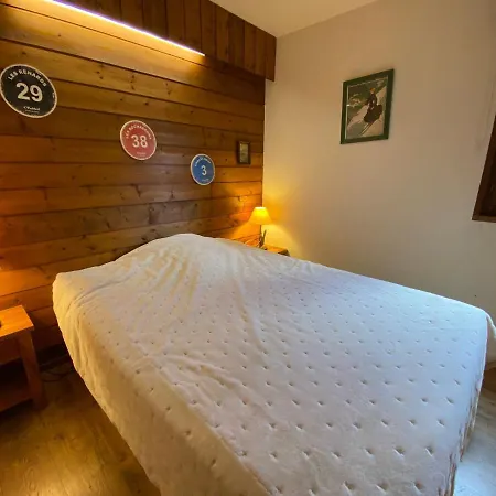 A Petit-chatel Avec Wifi Et Parking, Animaux Acceptes - Fr-1-693-32