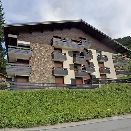 A Petit-chatel Avec Wifi Et Parking, Animaux Acceptes - Fr-1-693-32 * Châtel